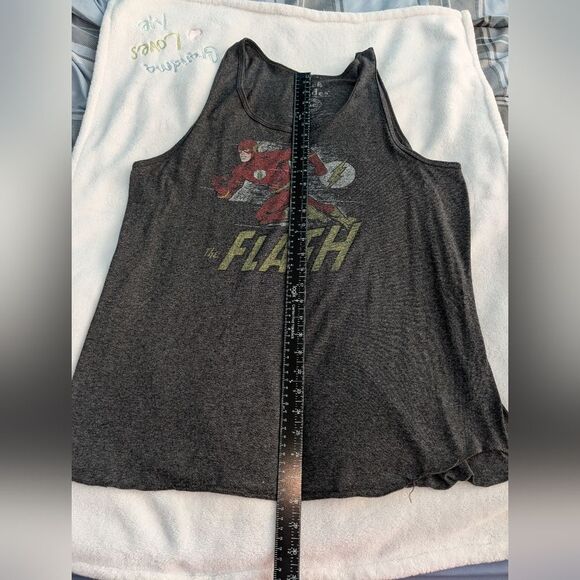Jack of All Trades DC Comics Originals The Flash Muscle Shirt Pre-Owned - Picture 5 of 8